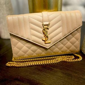 💫YSL CASSANDRE MATELASSÈ CHAIN WALLET